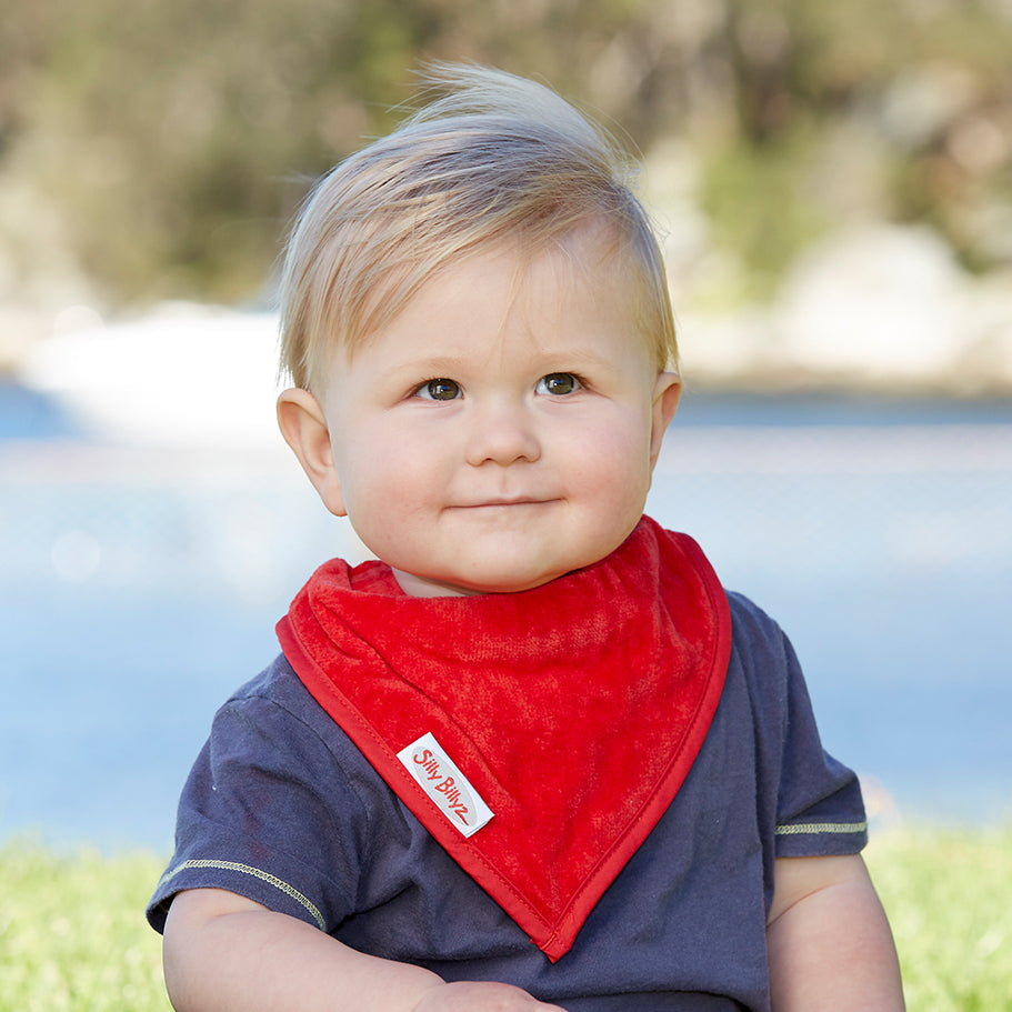 TOWEL BANDANA BIB RED – additional view 2