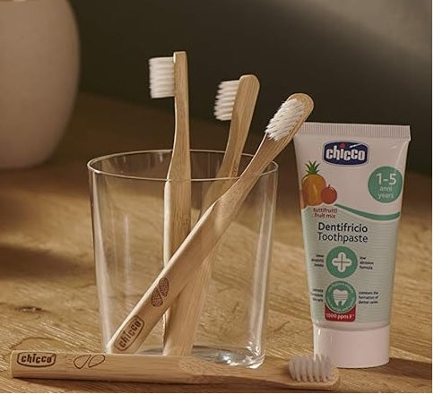 Oral Care: Bamboo Toothbrush 3+ yrs – additional view 2