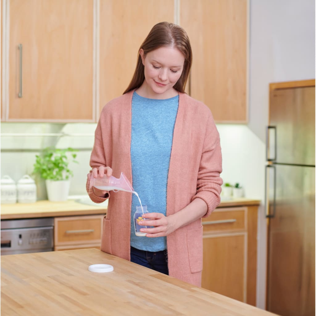 MEDELA Silicone Breast Milk Collector - additional view 5
