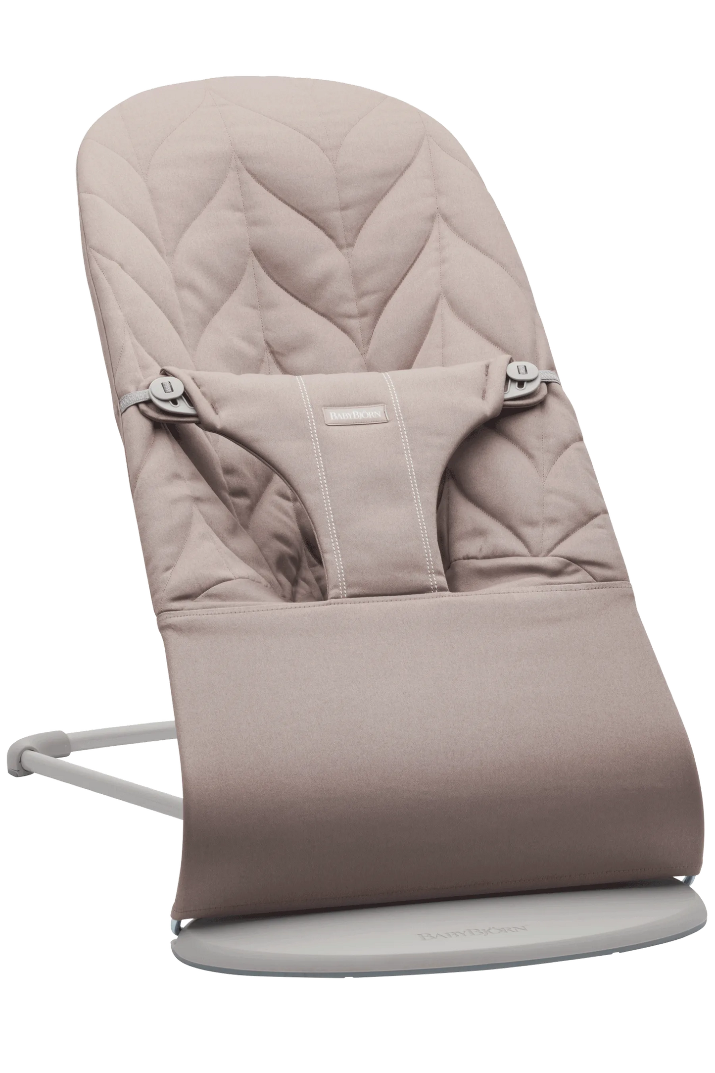 Bouncer Bliss Woven Petal Quilt Sand Gry