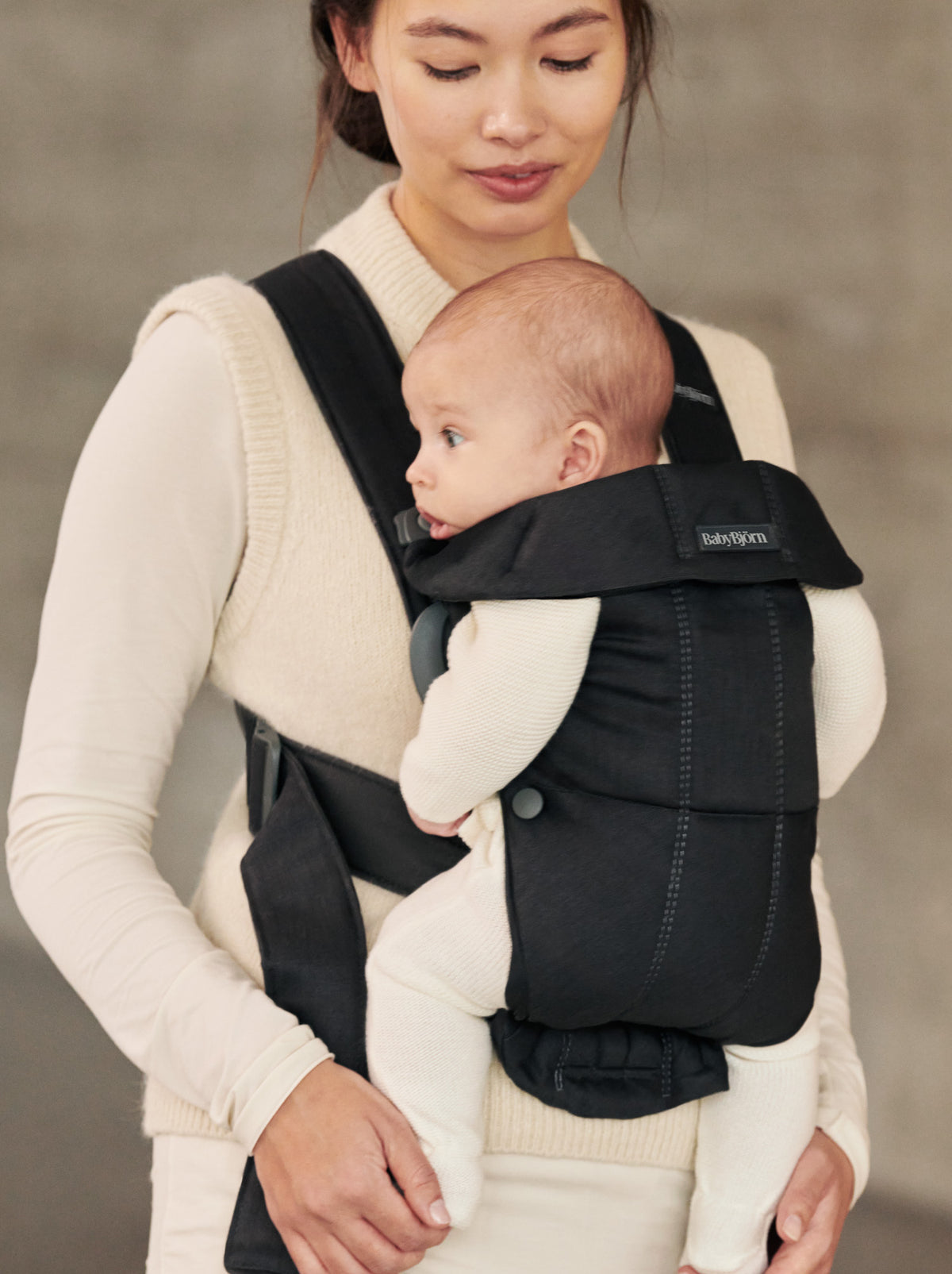 Carrier MINI Woven Black – additional view 4